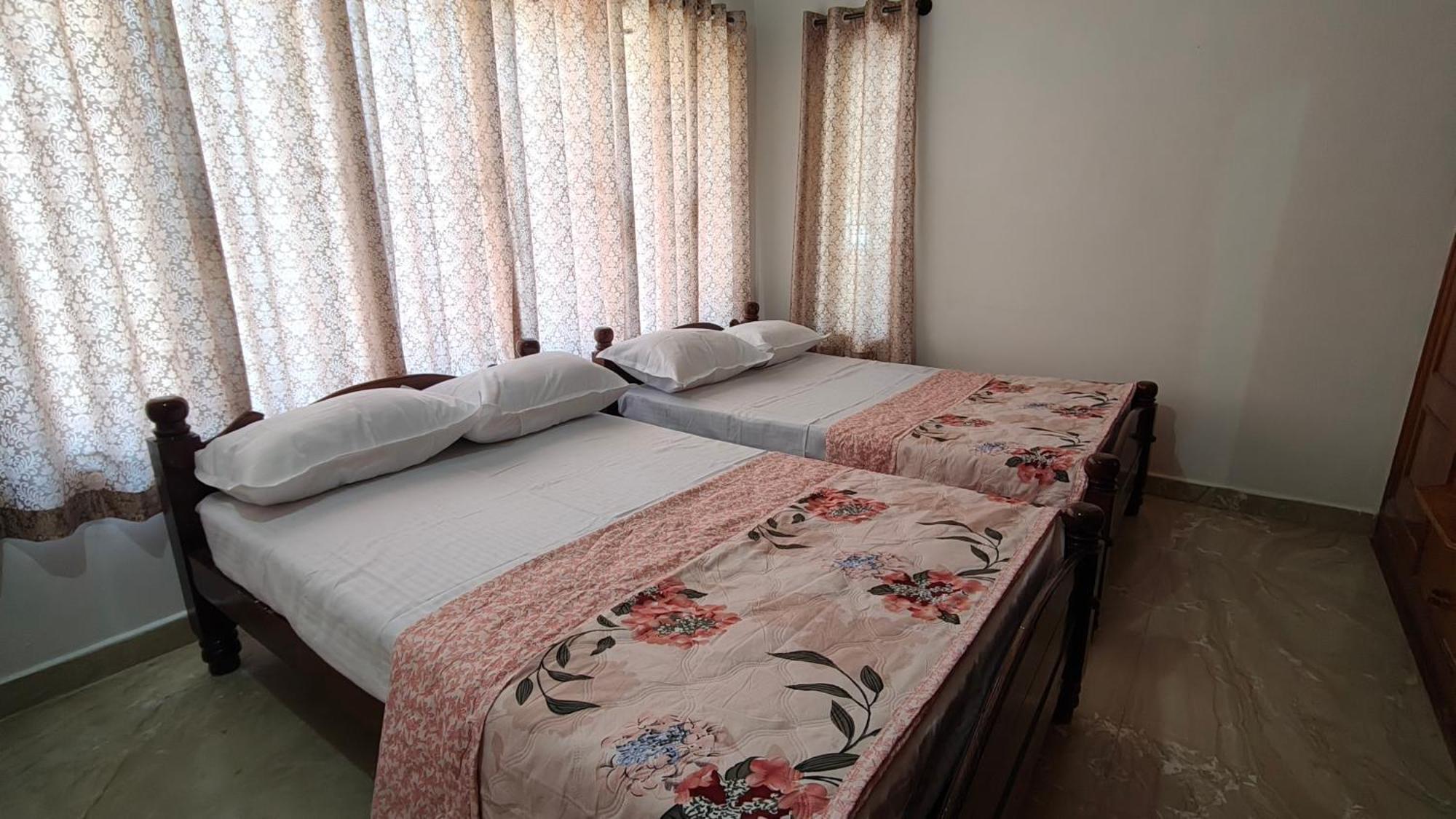Flintstone Homestay
